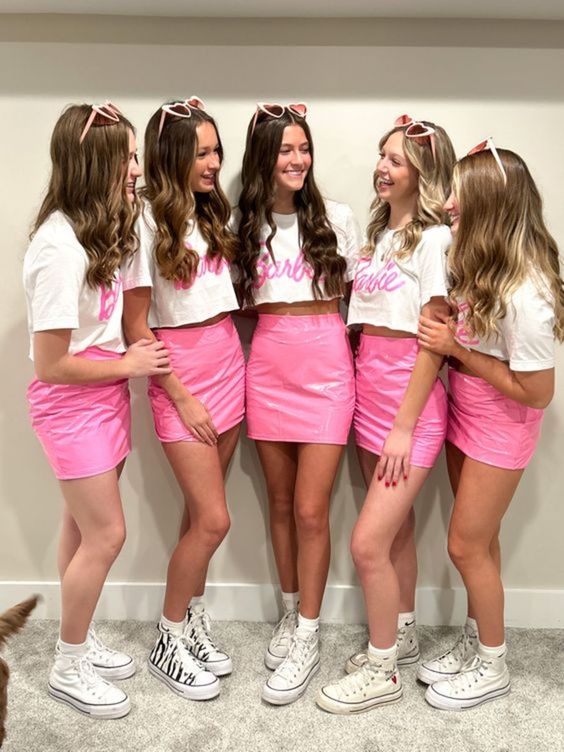 Group Halloween costumes you and your friends are going to love